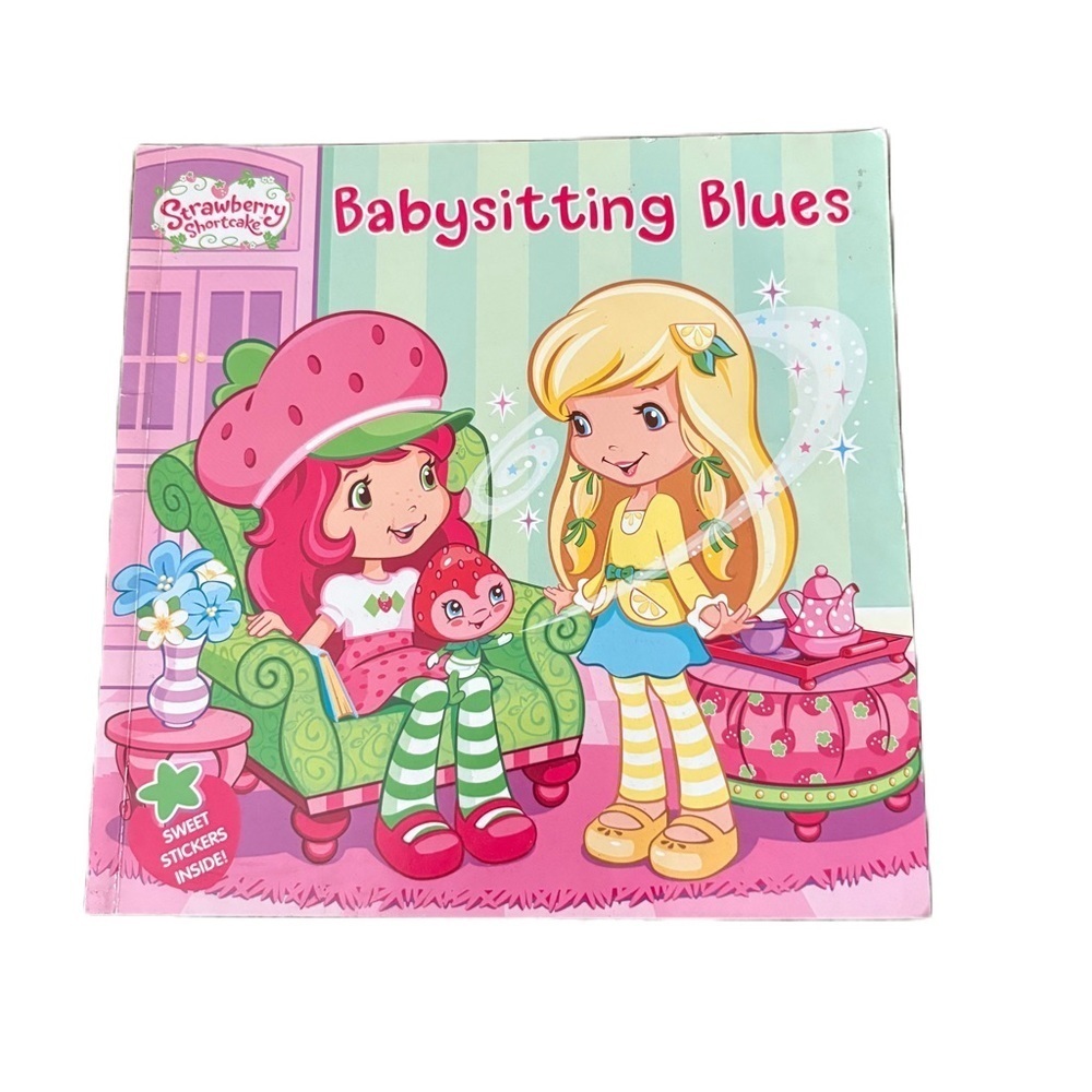 Strawberry Shortcake Book Babysitting Blues by Mickie Matheis Paperback